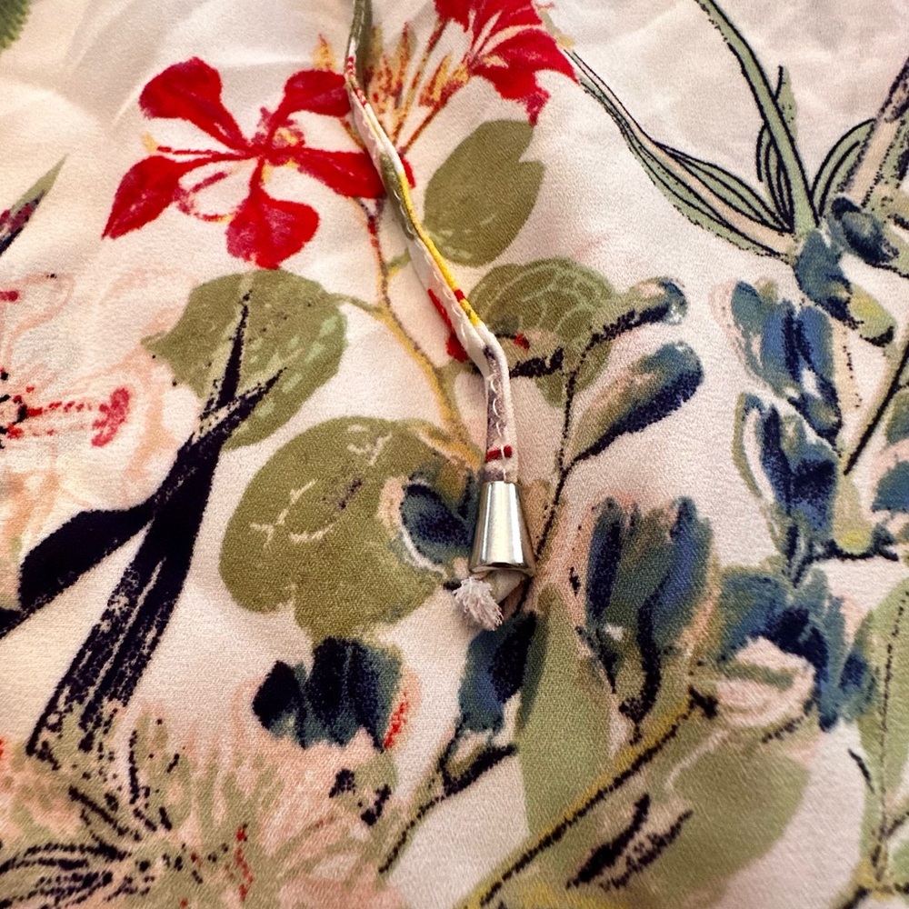Women’s long sleeve floral print blouse - Picture 2 of 9